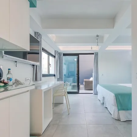 מלון Hd Acuario Lifestyle 4*