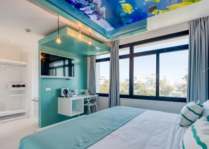 Hd Acuario Lifestyle Hotel 4*